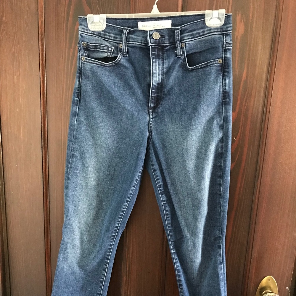 GAP 28R, true skinny, high rise